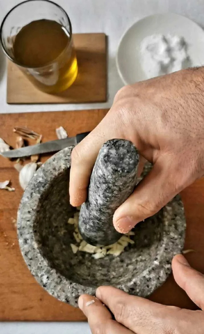 Making Aioli - © 2023 Guy from Naples