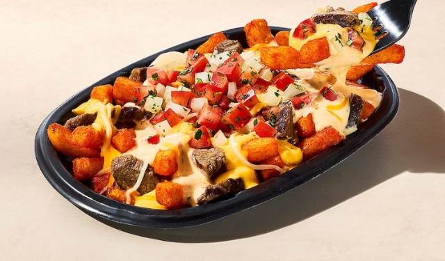 Diablo Ranch Steak Nacho Fries - © 2026 Taco Bell