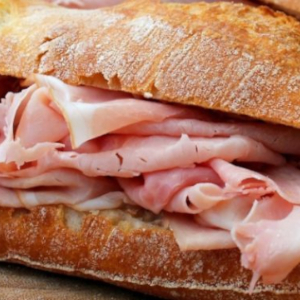 Jambon Beurre - 300 - 2 - © completefrance.com