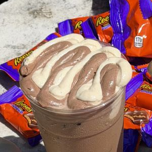 Platté - 300 - © 2026 Hershey's - Nitro Bar