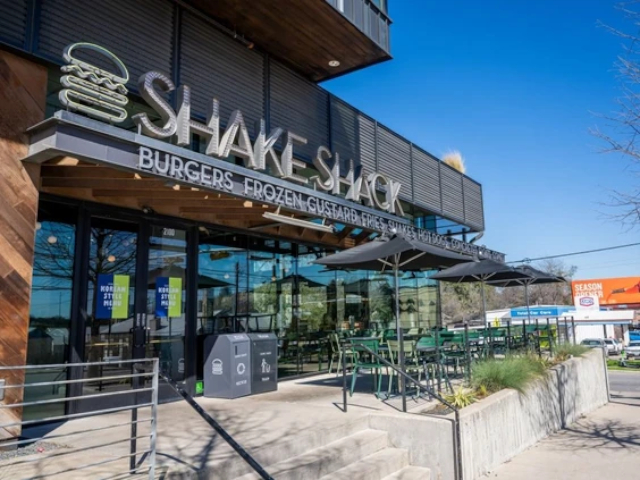 Shake Shack Store - © 2026 Shake Shack