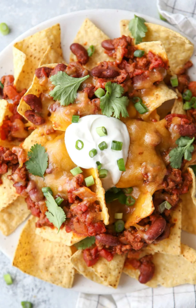 Ultra-Fast Chili Nachos - 400 - © 2021 Annalise Sandberg